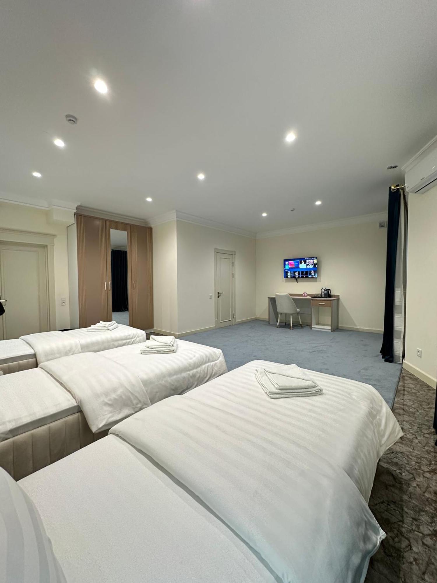 Nur Makon Hotel Tashkent Exterior photo